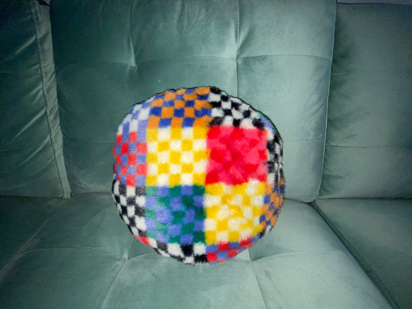 Circle checkered pillow